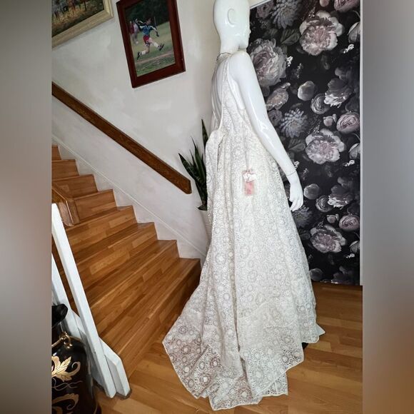 LOVESHACKFANCY Devyn white Gown V-neck Maxi /size 6 - Picture 12 of 17